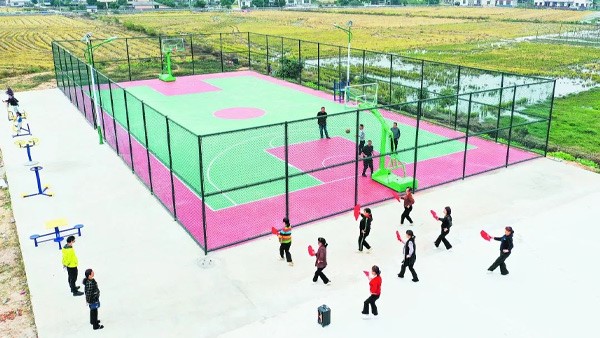 長(zhǎng)沙新改建200個(gè)室外運(yùn)動(dòng)場(chǎng)，全部建成并投入使用